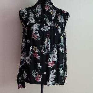 Vince Camuto Floral Top